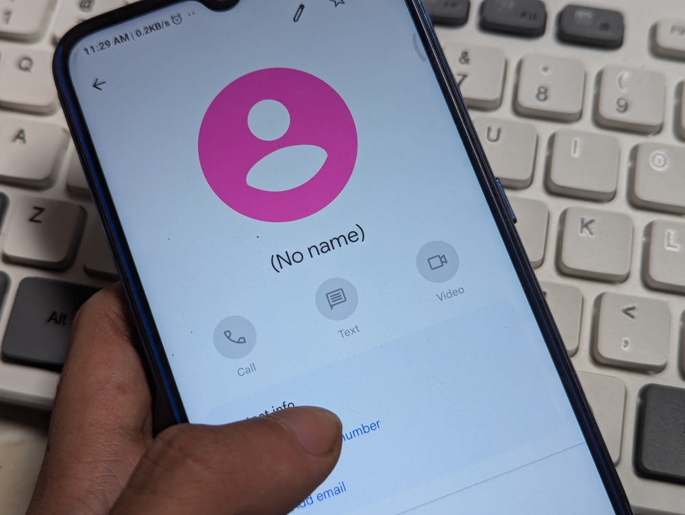 Rupture et silence radio